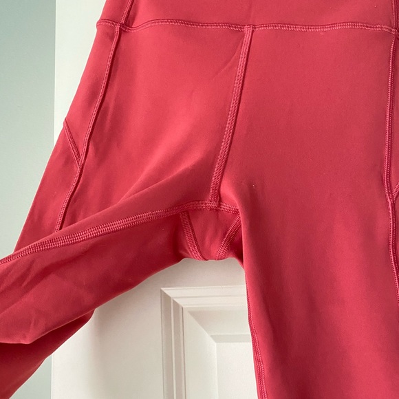 Lululemon Cropped Leggings - Picture 4 of 4